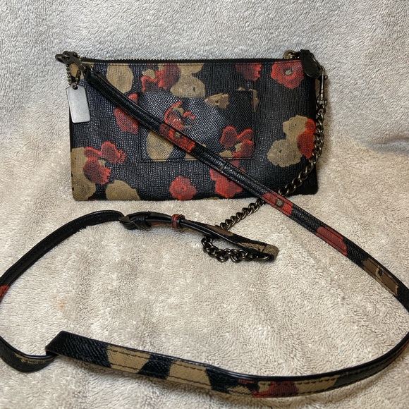 COACH Crossbody  Kylie Saffiano Leather  52543 Winter Garden Print - Picture 2 of 6